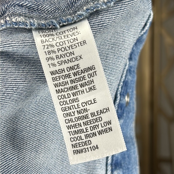 Distressed‎ Denim Jacket - Picture 5 of 5